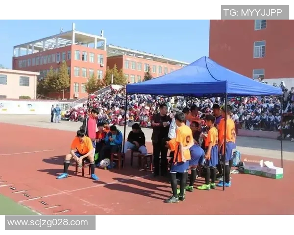 中国足球明星郭峰荣归江西助力地方足球发展再创辉煌 中国足球明星郭峰荣归江西助力地方足球发展再创辉煌